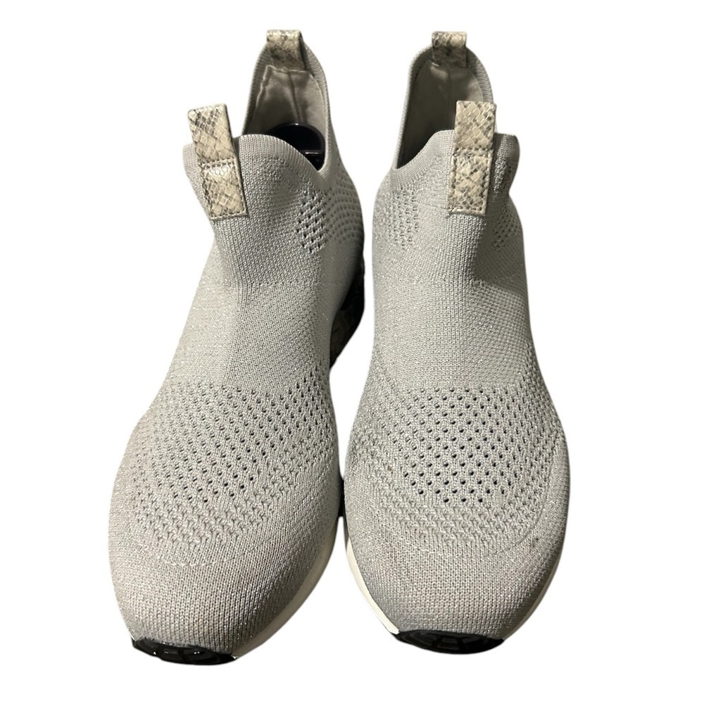 {JSlides} Urban Sport Orion Slip On Sneakers